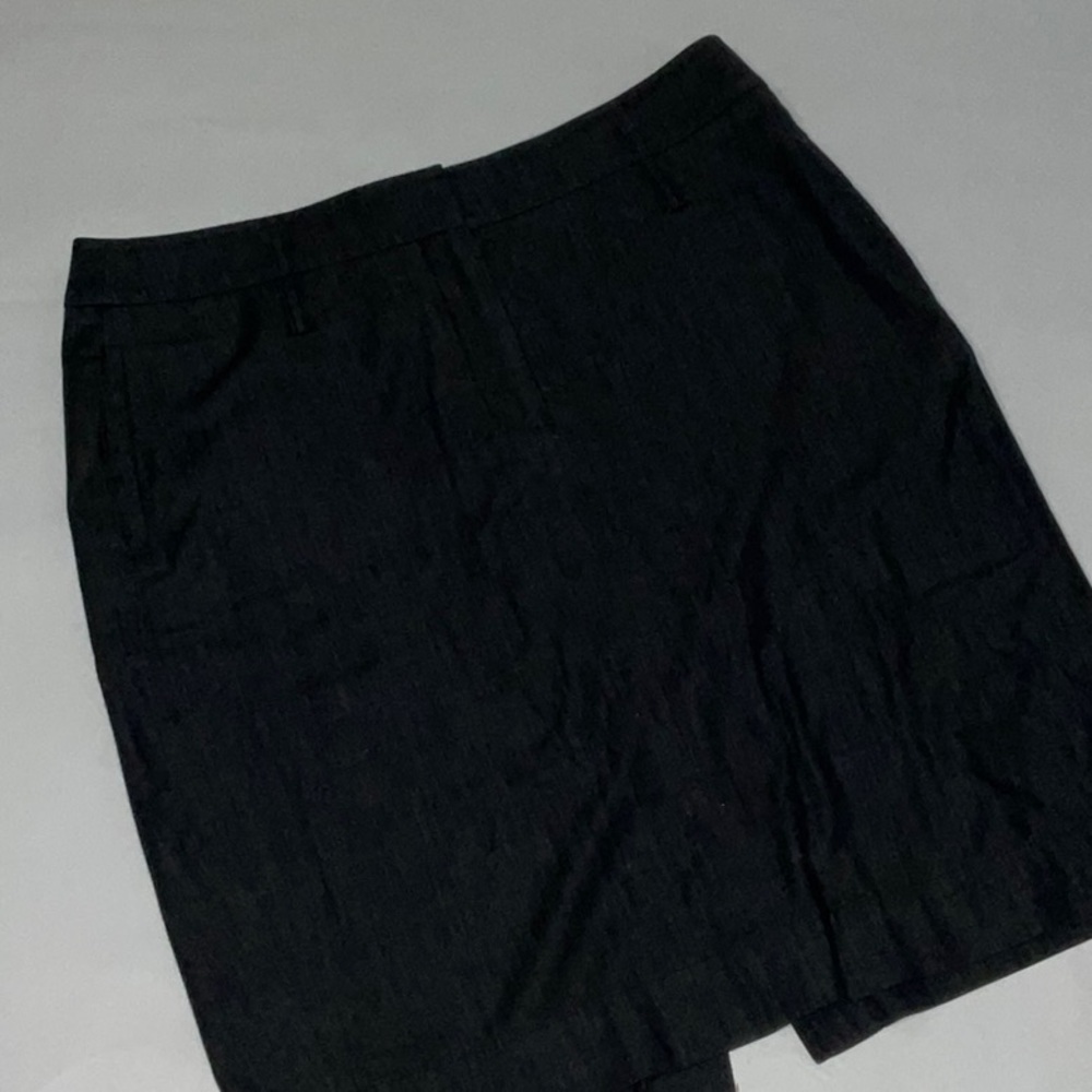 💲LOFT Denim Skirt, Size 8
